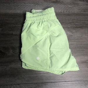 Lululemon Tracker Short V (4")